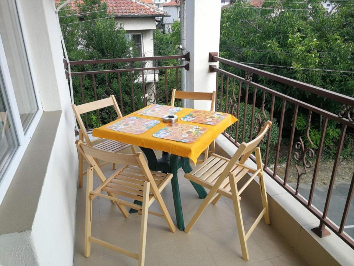 Hotel Hris Černomorec Exteriér fotografie