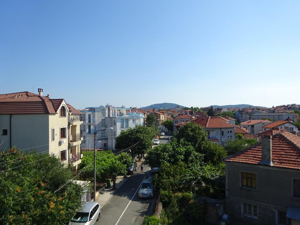 Hotel Hris Černomorec Exteriér fotografie